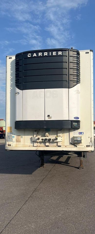 Schmitz Cargobull CARRIER MAXIMA 1300 / WINDA / DOPPEL STOCK / ŚCIANA GRODZIOWA / BELKI / PODNOSZONA OŚ / z Niemiec / TOP STAN 2011/ CARRIER CHŁODNIA CHLODNIA LODÓWKA PODWÓJNY ZAŁADUNEK PIĘTROWA - Náves chladírenské: obrázok 4 Schmitz Cargobull CARRIER MAXIMA 1300 / WINDA / DOPPEL STOCK / ŚCIANA GRODZIOWA / BELKI / PODNOSZONA OŚ / z Niemiec / TOP STAN 2011/ CARRIER CHŁODNIA CHLODNIA LODÓWKA PODWÓJNY ZAŁADUNEK PIĘTROWA - Náves chladírenské: obrázok 4