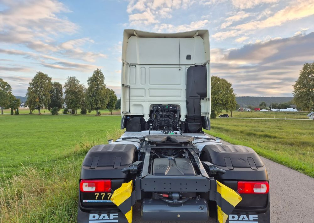 DAF XF 480 OKAZJA 2021 SSC TOP STANDARD FULL SPOJLER / DUŻE KOTŁY / z Polski / jeden właściciel super zadbane SERWISOWANE - Ťahač: obrázok 5 DAF XF 480 OKAZJA 2021 SSC TOP STANDARD FULL SPOJLER / DUŻE KOTŁY / z Polski / jeden właściciel super zadbane SERWISOWANE - Ťahač: obrázok 5