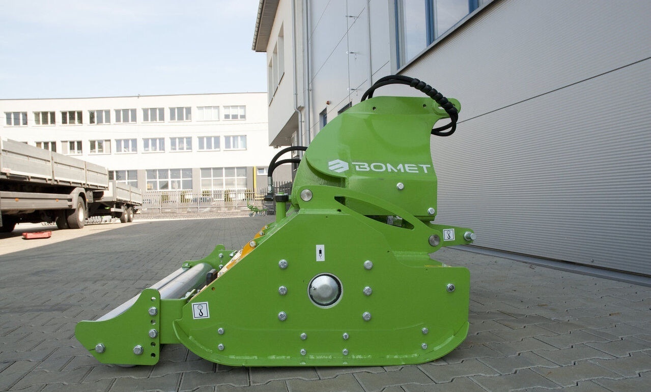 Bomet Z317/3 2,0m bijakowa z przesuwem hydraulicznym Indus - Mulčovač: obrázok 2 Bomet Z317/3 2,0m bijakowa z przesuwem hydraulicznym Indus - Mulčovač: obrázok 2