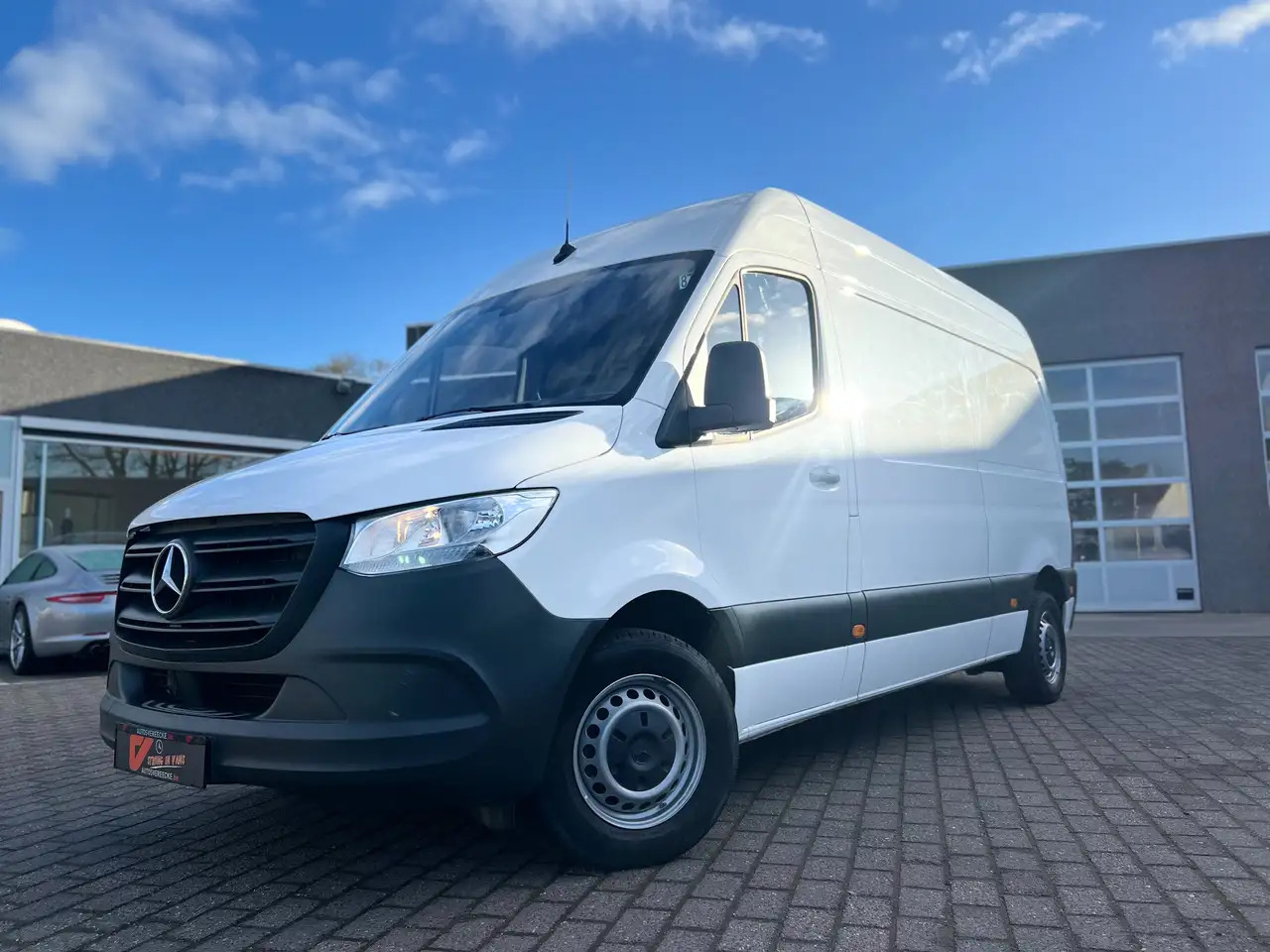 Mercedes-Benz Sprinter 315 L2H2 FWD (27.500€ex) MBUX|CARPLAY - Furgon: obrázok 2 Mercedes-Benz Sprinter 315 L2H2 FWD (27.500€ex) MBUX|CARPLAY - Furgon: obrázok 2