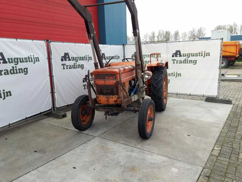 Fiat 450 - Traktor: obrázok 1 Fiat 450 - Traktor: obrázok 1