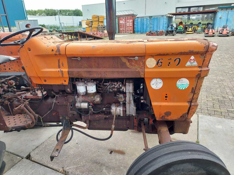Fiat 640/8 - Traktor: obrázok 5 Fiat 640/8 - Traktor: obrázok 5