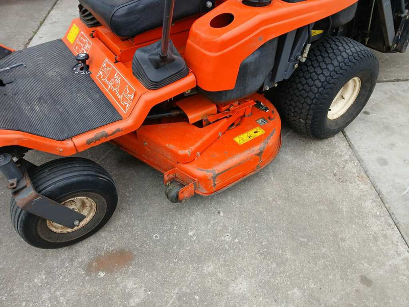 Kubota GZH 15 - Záhradná kosačka: obrázok 5 Kubota GZH 15 - Záhradná kosačka: obrázok 5