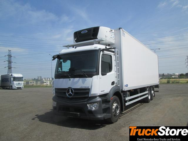 Mercedes-Benz Antos 2530 L - Chladirenské nákladné vozidlo: obrázok 1 Mercedes-Benz Antos 2530 L - Chladirenské nákladné vozidlo: obrázok 1