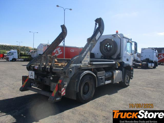 Mercedes-Benz Arocs 1846 LK - Ramenový nosič kontajnerov: obrázok 4 Mercedes-Benz Arocs 1846 LK - Ramenový nosič kontajnerov: obrázok 4