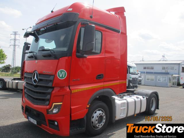 Mercedes-Benz Actros 1845 LS - Ťahač: obrázok 1 Mercedes-Benz Actros 1845 LS - Ťahač: obrázok 1