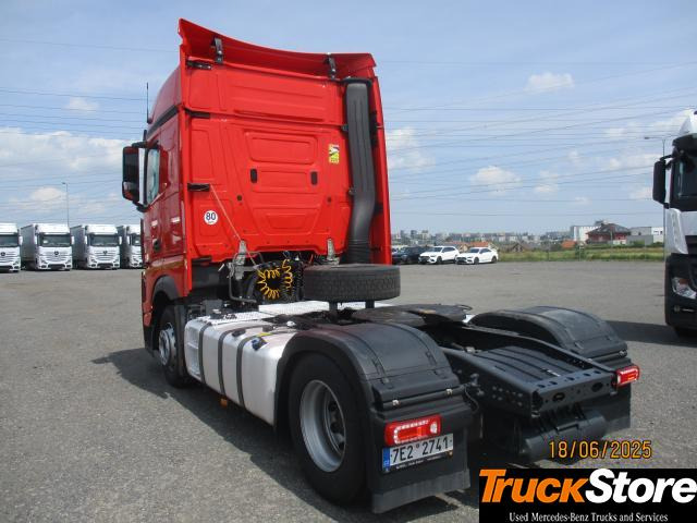 Mercedes-Benz Actros 1845 LS - Ťahač: obrázok 4 Mercedes-Benz Actros 1845 LS - Ťahač: obrázok 4