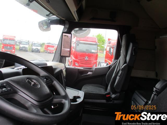 Ťahač Mercedes-Benz Actros 1845 LS nRL: obrázok 6 Ťahač Mercedes-Benz Actros 1845 LS nRL: obrázok 6