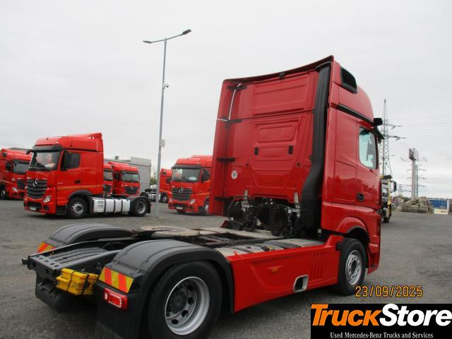 Mercedes-Benz Actros 1848 LS - Ťahač: obrázok 3 Mercedes-Benz Actros 1848 LS - Ťahač: obrázok 3