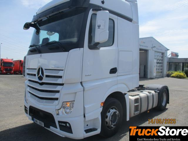 Mercedes-Benz Actros 1851 LS - Ťahač: obrázok 1 Mercedes-Benz Actros 1851 LS - Ťahač: obrázok 1