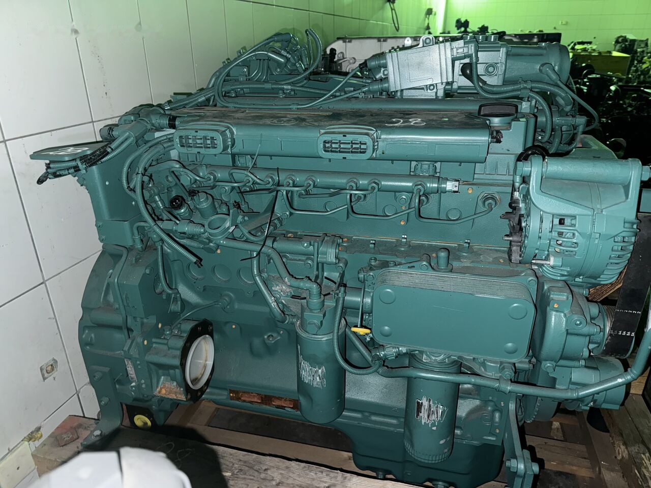 Volvo D6J - Motor pre Rýpadlo: obrázok 2 Volvo D6J - Motor pre Rýpadlo: obrázok 2