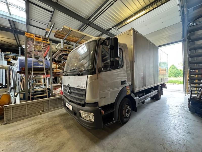 Mercedes Atego - Skříňový nákladní auto: obrázok 3 Mercedes Atego - Skříňový nákladní auto: obrázok 3
