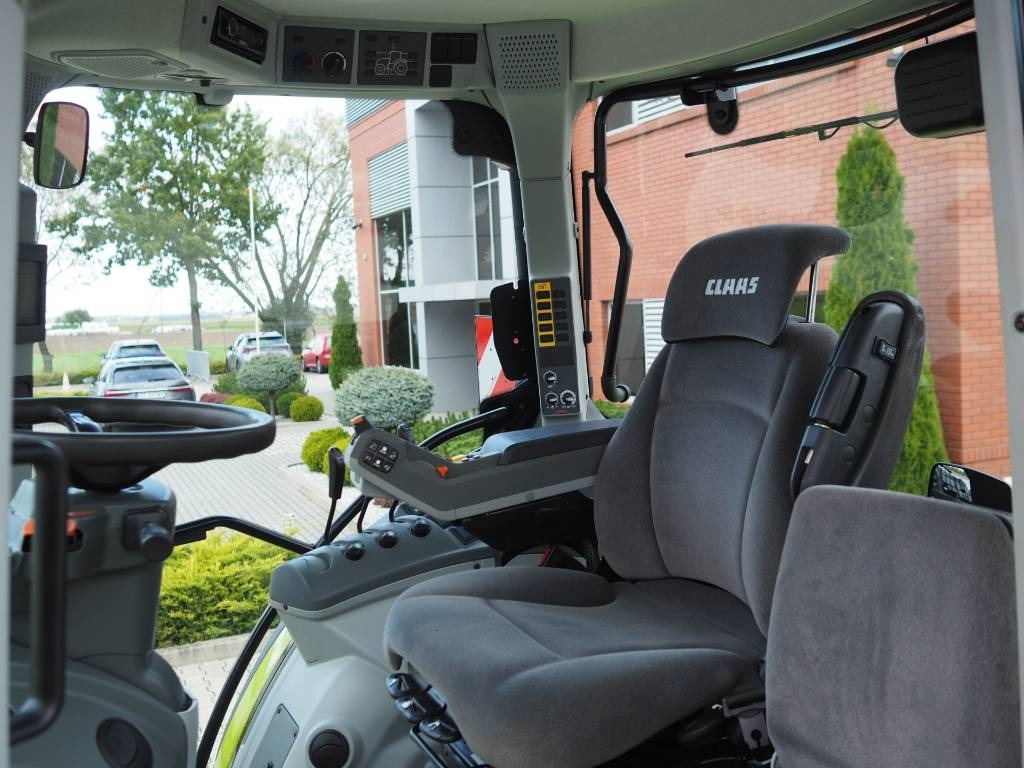 Claas Arion 610 CIS - Traktor: obrázok 5 Claas Arion 610 CIS - Traktor: obrázok 5