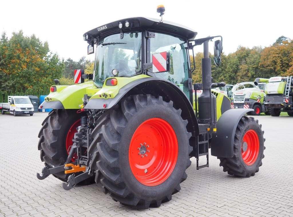 Claas Arion 610 CIS - Traktor: obrázok 3 Claas Arion 610 CIS - Traktor: obrázok 3