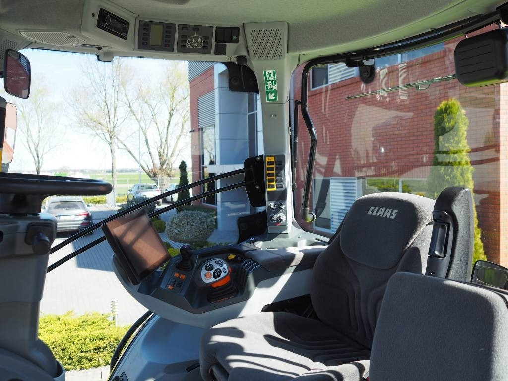 Claas Axion 800 CEBIS - Traktor: obrázok 5 Claas Axion 800 CEBIS - Traktor: obrázok 5