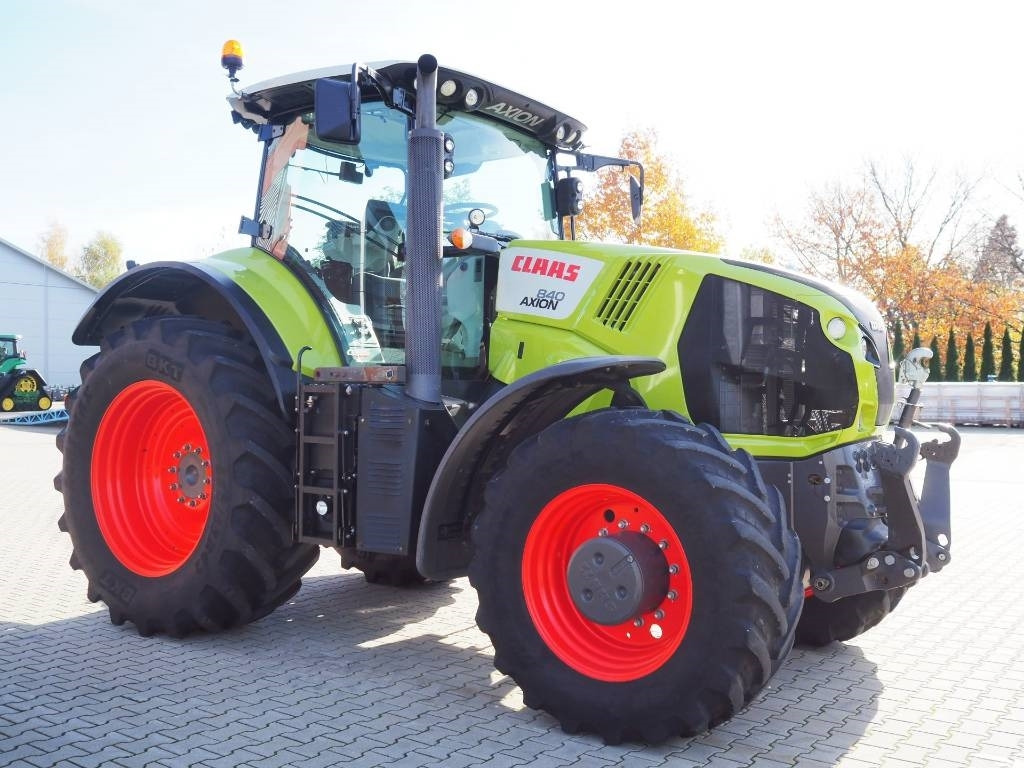 Claas Axion 840 CEBIS - Traktor: obrázok 4 Claas Axion 840 CEBIS - Traktor: obrázok 4