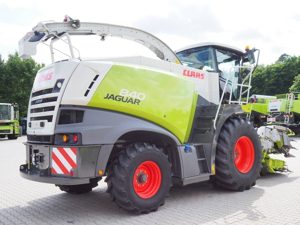 Claas Jaguar 840 + Orbis 450 - Samohybná rezačka: obrázok 3 Claas Jaguar 840 + Orbis 450 - Samohybná rezačka: obrázok 3
