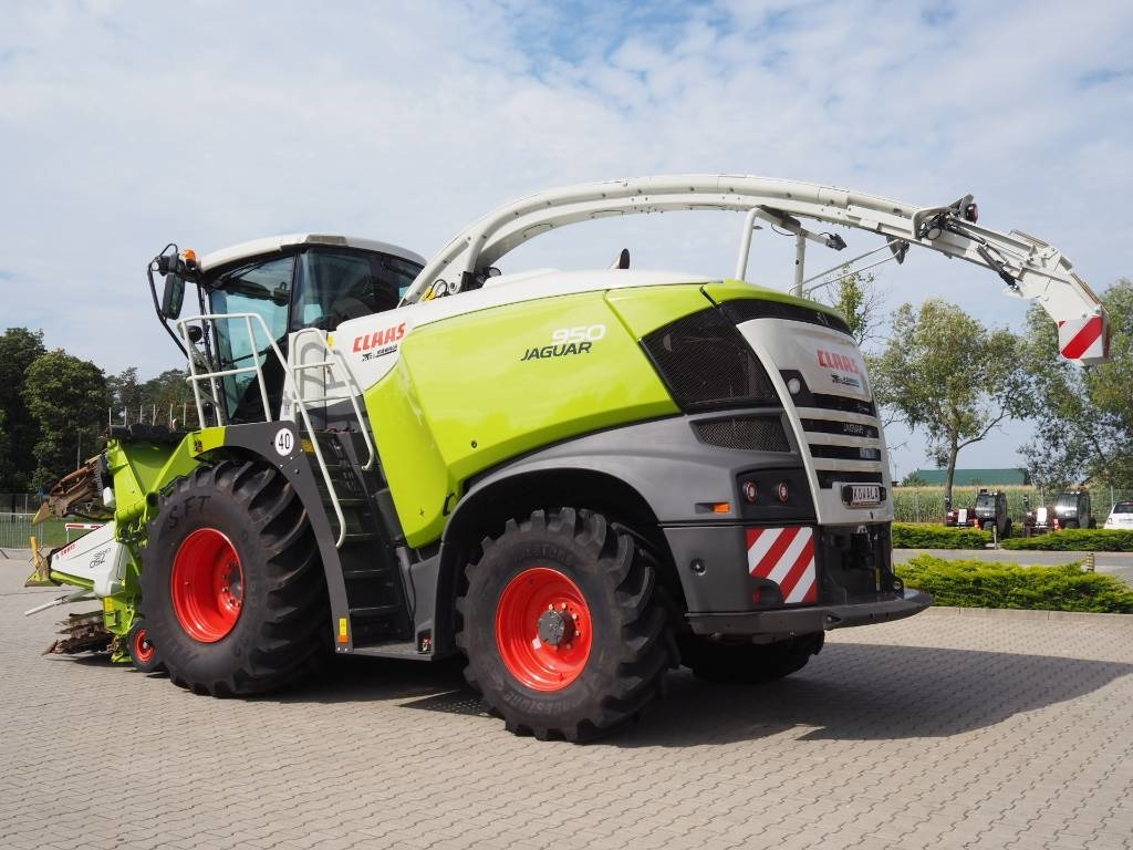 Claas Jaguar 950 4x4 + Orbis 750  - Samohybná rezačka: obrázok 2 Claas Jaguar 950 4x4 + Orbis 750  - Samohybná rezačka: obrázok 2