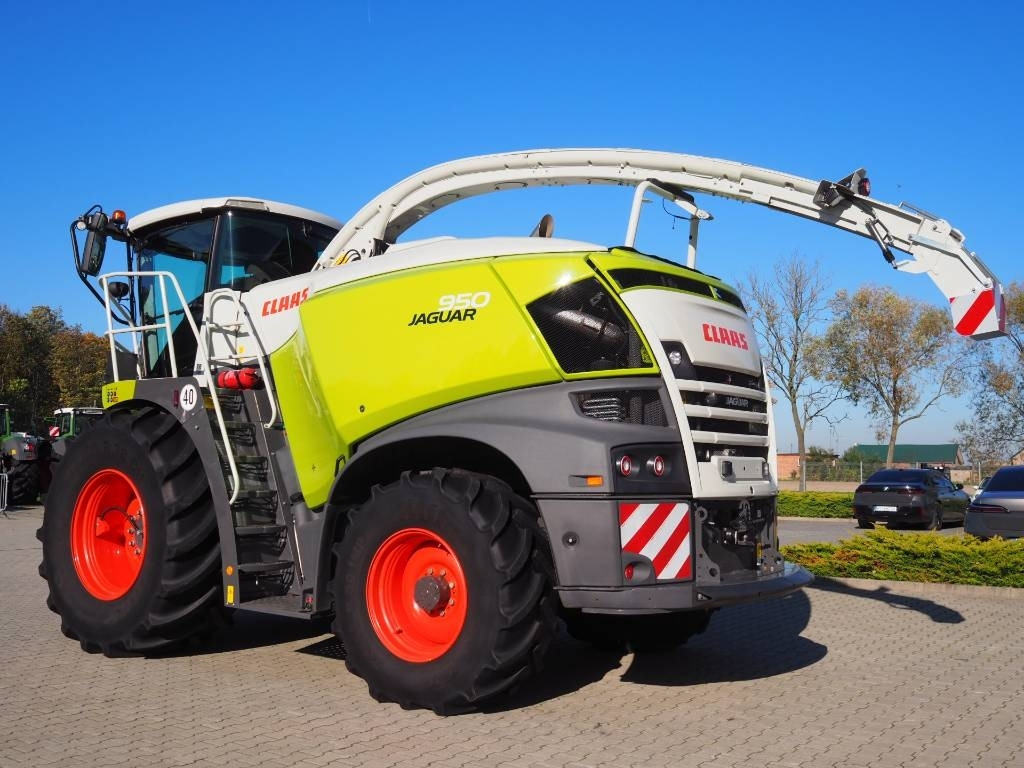 Claas Jaguar 950 4x4 - Samohybná rezačka: obrázok 2 Claas Jaguar 950 4x4 - Samohybná rezačka: obrázok 2