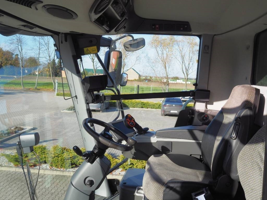Claas Lexion 770TT 4x4 + V1200  - Obilný kombajn: obrázok 5 Claas Lexion 770TT 4x4 + V1200  - Obilný kombajn: obrázok 5