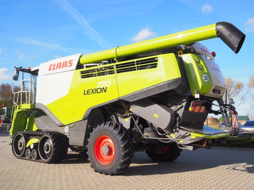 Claas Lexion 770TT 4x4 + V1200 - Obilný kombajn: obrázok 2 Claas Lexion 770TT 4x4 + V1200 - Obilný kombajn: obrázok 2