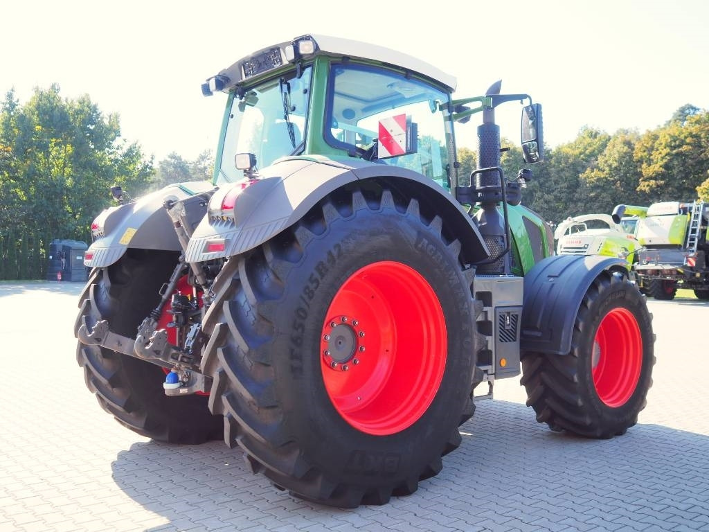 Fendt 824 Vario S4 ProfiPlus, GPS - Traktor: obrázok 3 Fendt 824 Vario S4 ProfiPlus, GPS - Traktor: obrázok 3