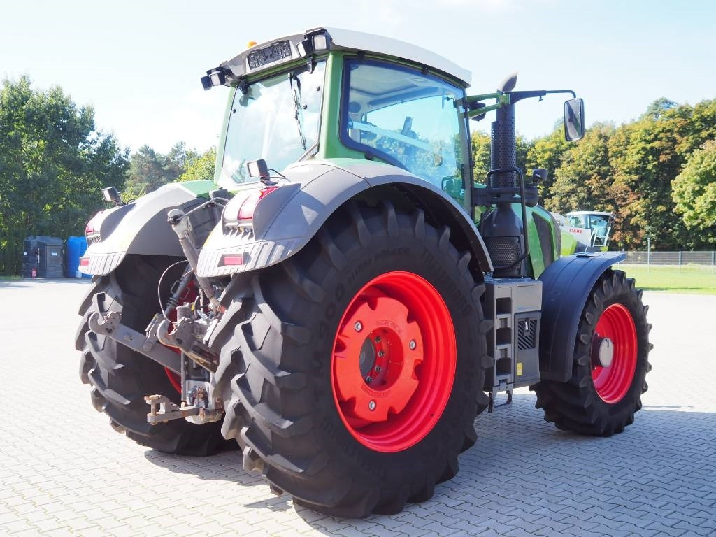 Fendt 828 Vario S4 ProfiPlus, GPS - Traktor: obrázok 3 Fendt 828 Vario S4 ProfiPlus, GPS - Traktor: obrázok 3