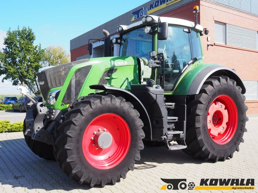 Fendt 828 Vario S4 ProfiPlus, GPS - Traktor: obrázok 1 Fendt 828 Vario S4 ProfiPlus, GPS - Traktor: obrázok 1