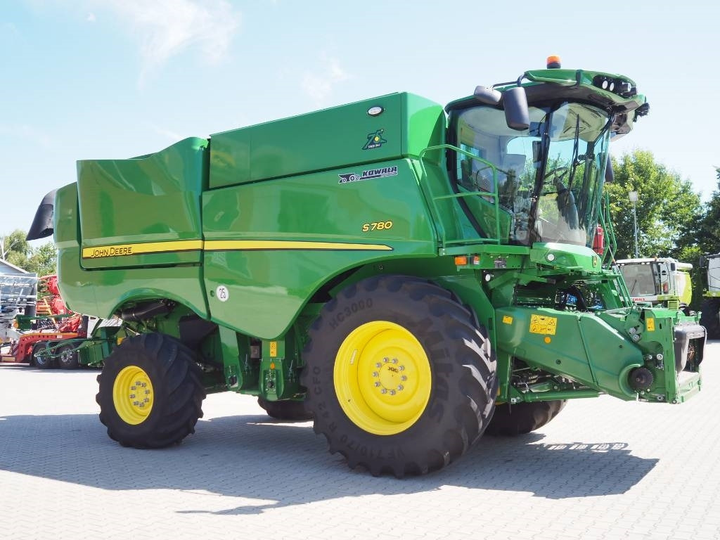 John Deere S780 + 730X - Obilný kombajn: obrázok 4 John Deere S780 + 730X - Obilný kombajn: obrázok 4