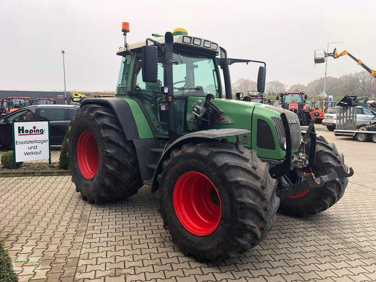 Fendt 716 Vario Favorit - Traktor: obrázok 3 Fendt 716 Vario Favorit - Traktor: obrázok 3
