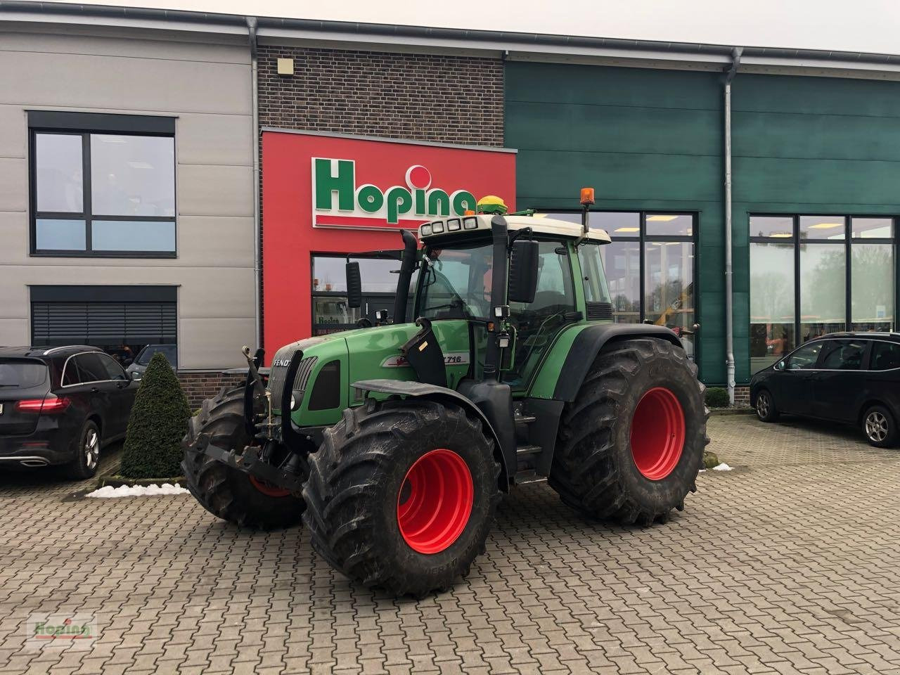 Fendt 716 Vario Favorit - Traktor: obrázok 1 Fendt 716 Vario Favorit - Traktor: obrázok 1