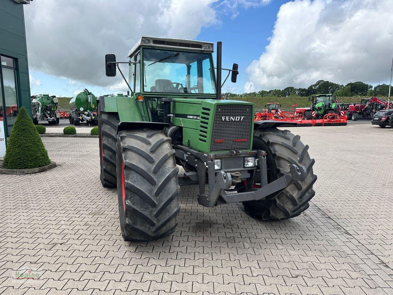 Fendt Favorit 614 LSA Turbomatik - Traktor: obrázok 3 Fendt Favorit 614 LSA Turbomatik - Traktor: obrázok 3