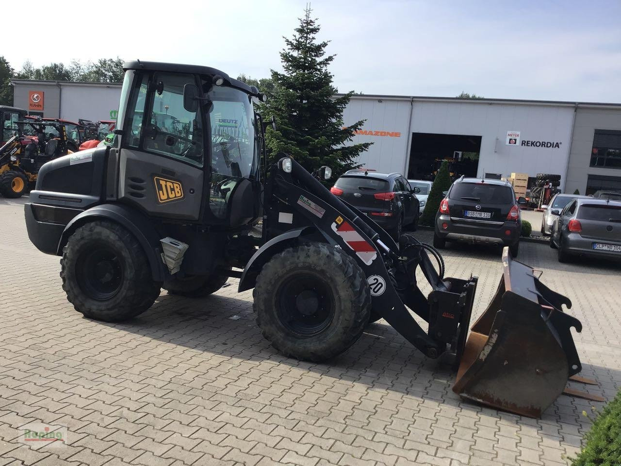 JCB 409 - Kolesový nakladač: obrázok 4 JCB 409 - Kolesový nakladač: obrázok 4