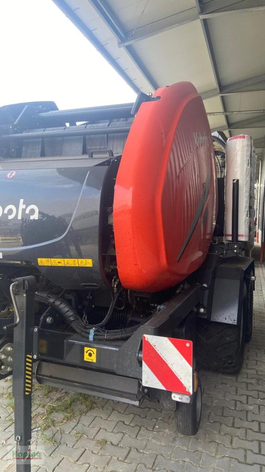 Kubota BV 5200 Plus - Lis na okrúhle balíky: obrázok 4 Kubota BV 5200 Plus - Lis na okrúhle balíky: obrázok 4