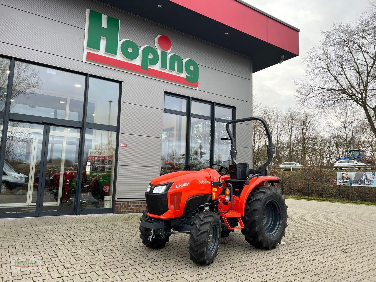 Kubota L1-382 DW - Komunálny traktor: obrázok 1 Kubota L1-382 DW - Komunálny traktor: obrázok 1