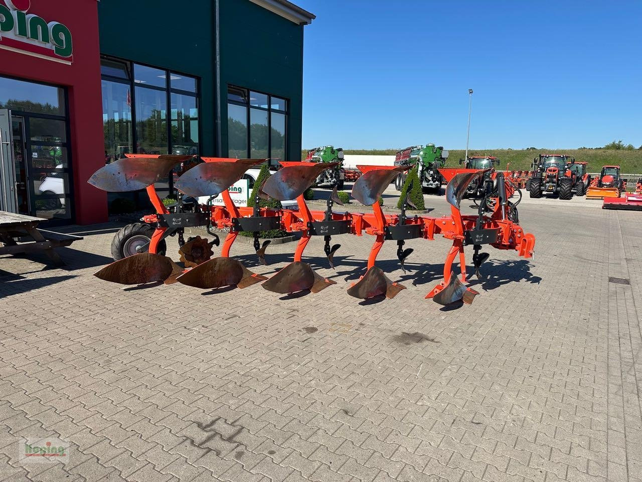 Kubota RM4005-100-5 Variomat - Pluh: obrázok 3 Kubota RM4005-100-5 Variomat - Pluh: obrázok 3