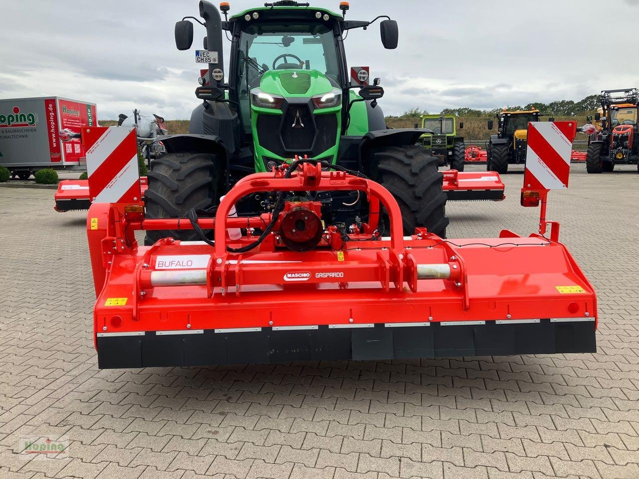 Maschio Butterfly-Mulcher Delta 830 und Front-Mulcher Bufalo 280 - Mulčovač: obrázok 3 Maschio Butterfly-Mulcher Delta 830 und Front-Mulcher Bufalo 280 - Mulčovač: obrázok 3