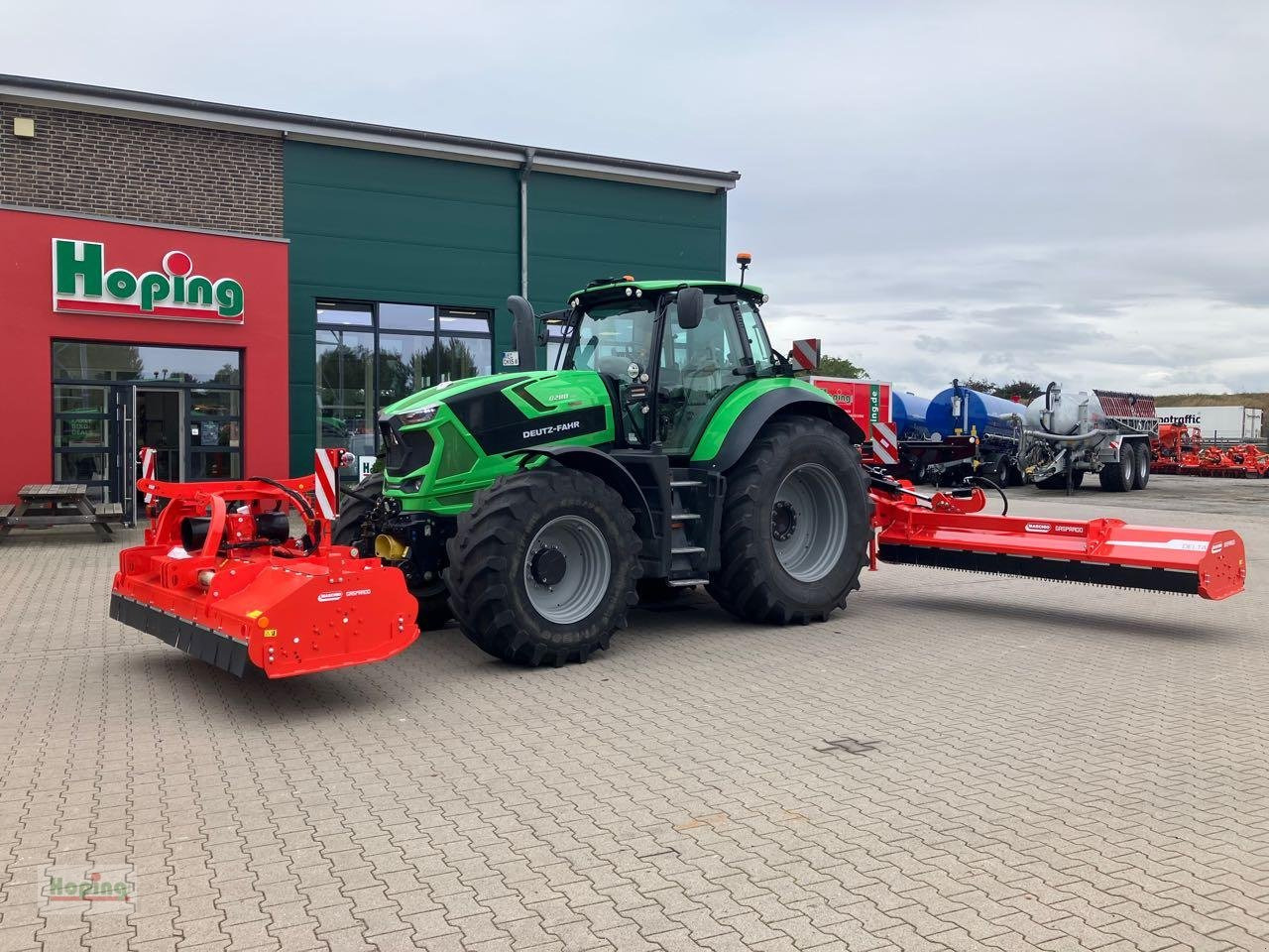 Maschio Butterfly-Mulcher Delta 830 und Front-Mulcher Bufalo 280 - Mulčovač: obrázok 1 Maschio Butterfly-Mulcher Delta 830 und Front-Mulcher Bufalo 280 - Mulčovač: obrázok 1