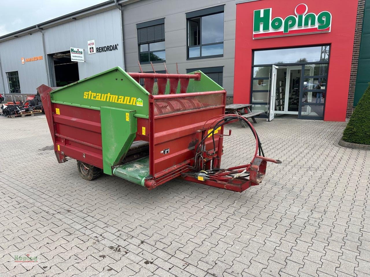 Strautmann Blockverteilwagen - Kŕmny voz: obrázok 2 Strautmann Blockverteilwagen - Kŕmny voz: obrázok 2