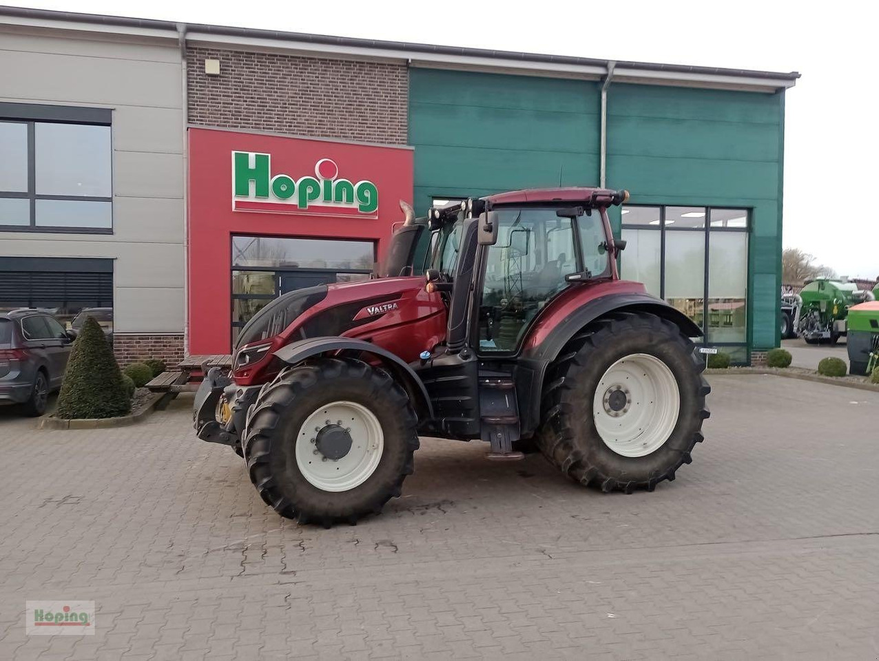 Valtra T 154 V - Traktor: obrázok 1 Valtra T 154 V - Traktor: obrázok 1