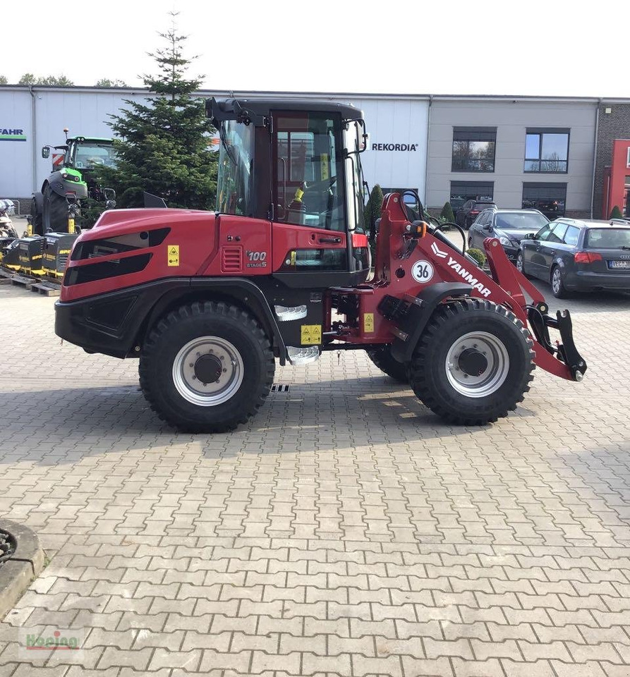 Yanmar V100 Advanc 36km/h - Kolesový nakladač: obrázok 3 Yanmar V100 Advanc 36km/h - Kolesový nakladač: obrázok 3