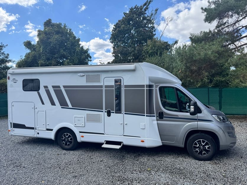 CARADO T447 PRO+ , camera, radio, awning, bike holder, LPG, ALU - Polointegrované obytné auto: obrázok 1 CARADO T447 PRO+ , camera, radio, awning, bike holder, LPG, ALU - Polointegrované obytné auto: obrázok 1