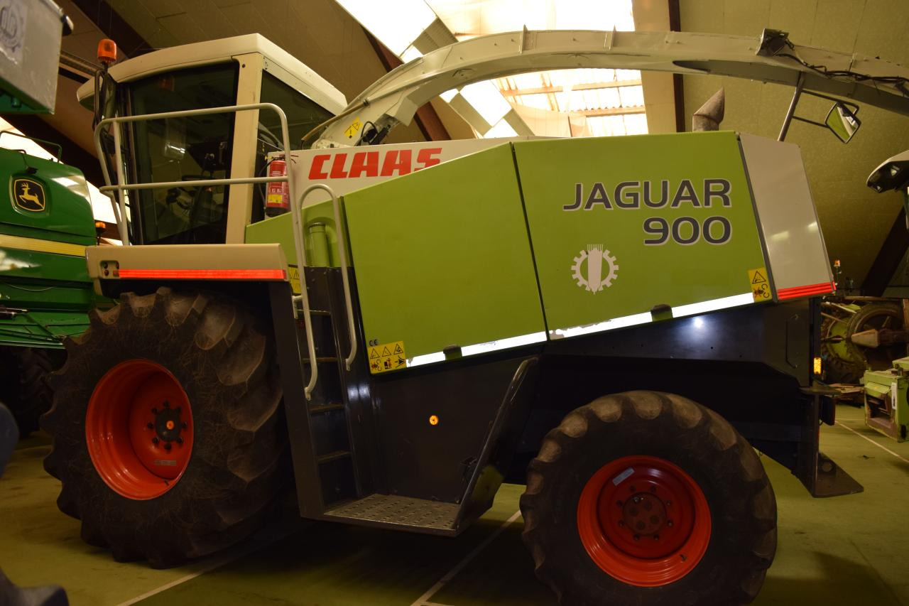 CLAAS Jaguar 900 - Samohybná rezačka: obrázok 5 CLAAS Jaguar 900 - Samohybná rezačka: obrázok 5