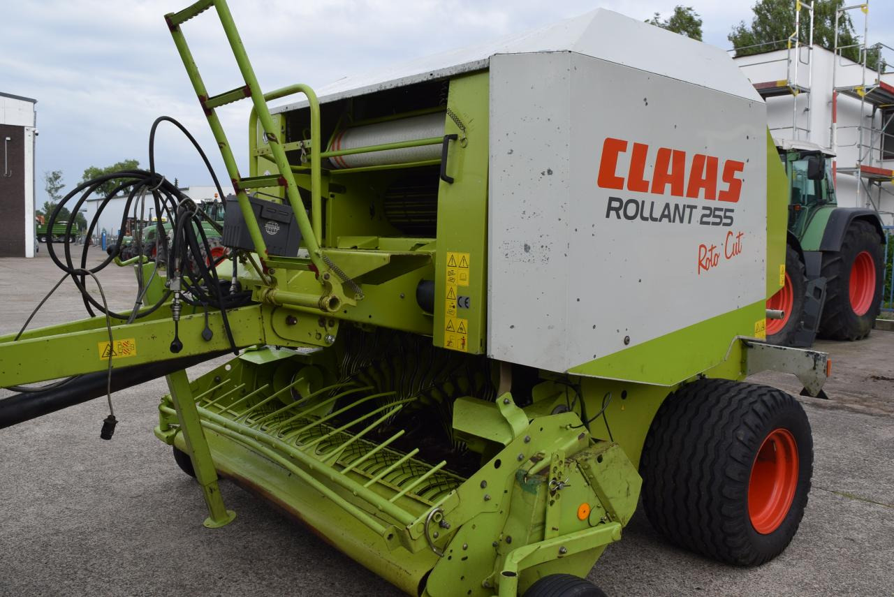 CLAAS Rollant 255 RC - Lis na okrúhle balíky: obrázok 4 CLAAS Rollant 255 RC - Lis na okrúhle balíky: obrázok 4