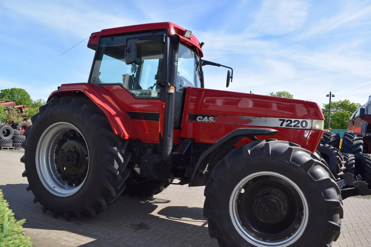 Case-IH 7220 Magnum - Traktor: obrázok 2 Case-IH 7220 Magnum - Traktor: obrázok 2