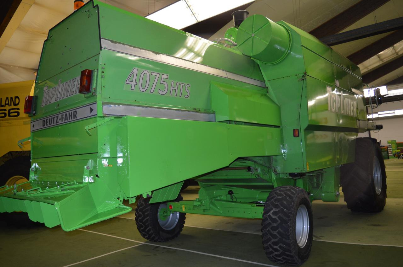 Deutz-Fahr 4075 HTS TopL. - Obilný kombajn: obrázok 4 Deutz-Fahr 4075 HTS TopL. - Obilný kombajn: obrázok 4