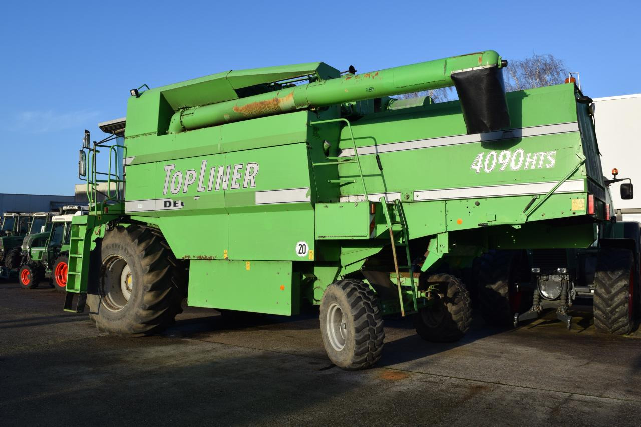 Deutz-Fahr 4090 HTS TopL. - Obilný kombajn: obrázok 4 Deutz-Fahr 4090 HTS TopL. - Obilný kombajn: obrázok 4