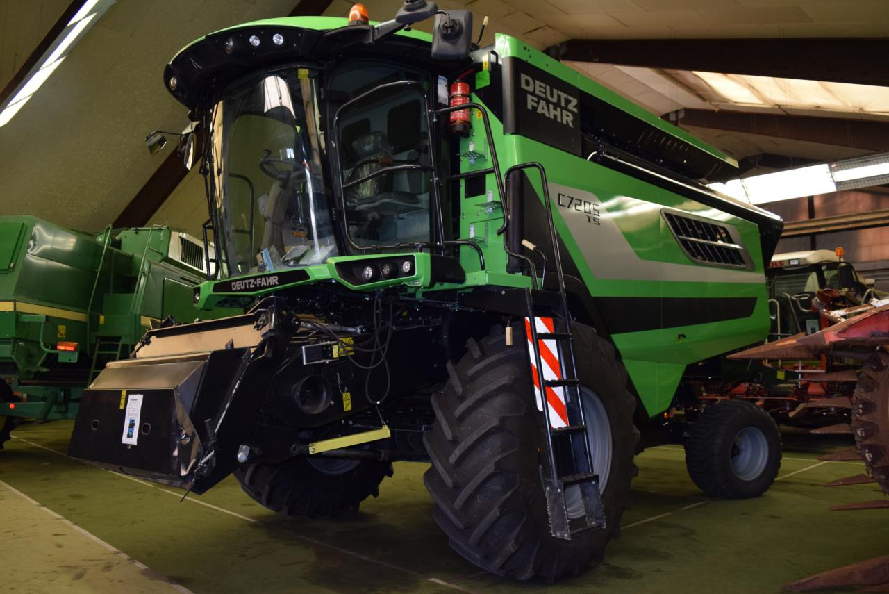 Deutz-Fahr C 7205 TS - Obilný kombajn: obrázok 3 Deutz-Fahr C 7205 TS - Obilný kombajn: obrázok 3