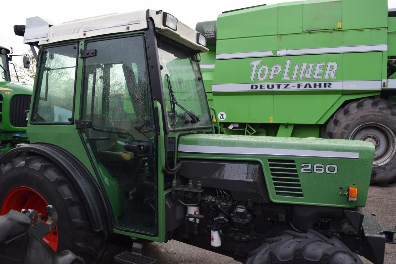 Fendt 260 V - Kultivační traktor: obrázok 4 Fendt 260 V - Kultivační traktor: obrázok 4