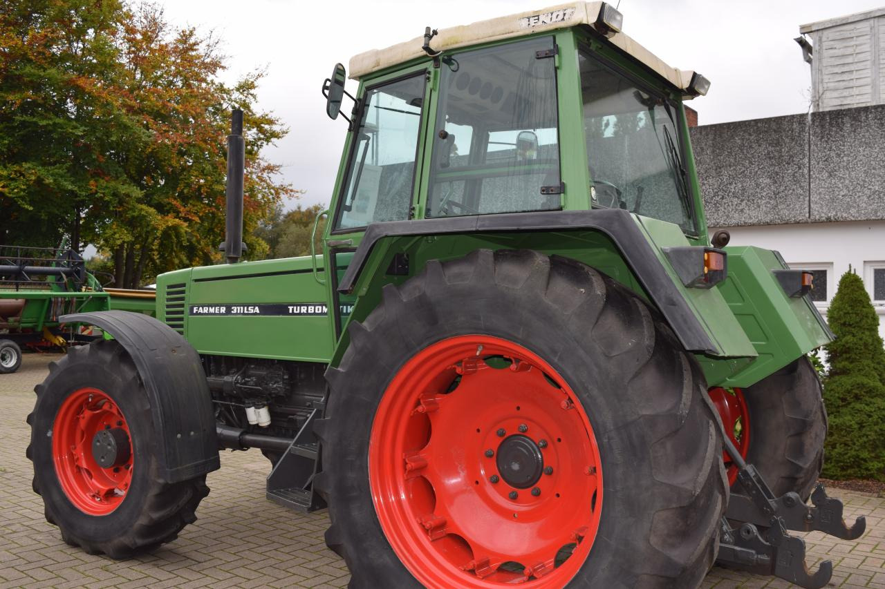 Fendt Farmer 311 LSA - Traktor: obrázok 5 Fendt Farmer 311 LSA - Traktor: obrázok 5